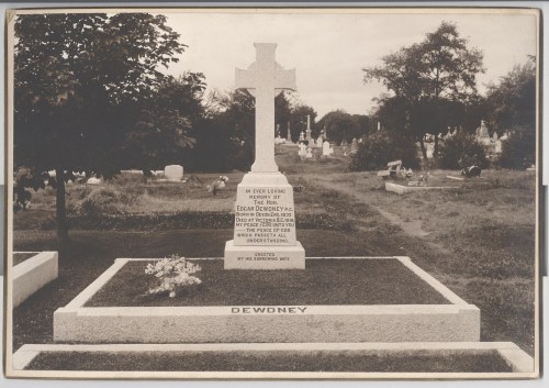 early photo of edgar grave 001
