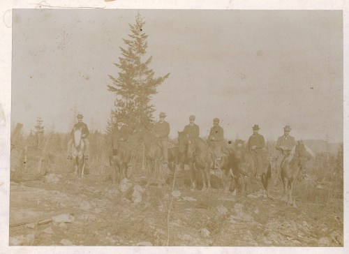 edgar dewdney with party inspecting  betw trail and rossland 001