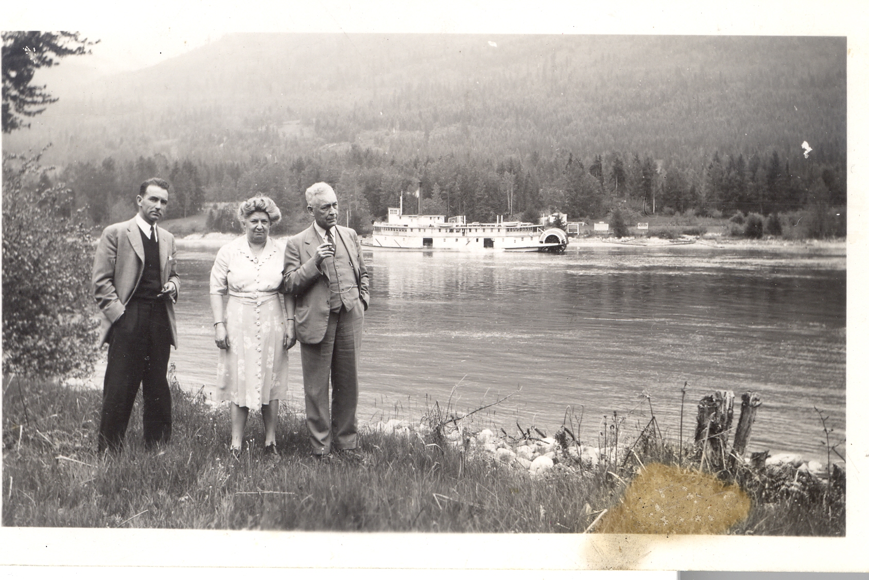 win and rl with friend and nasookin in back