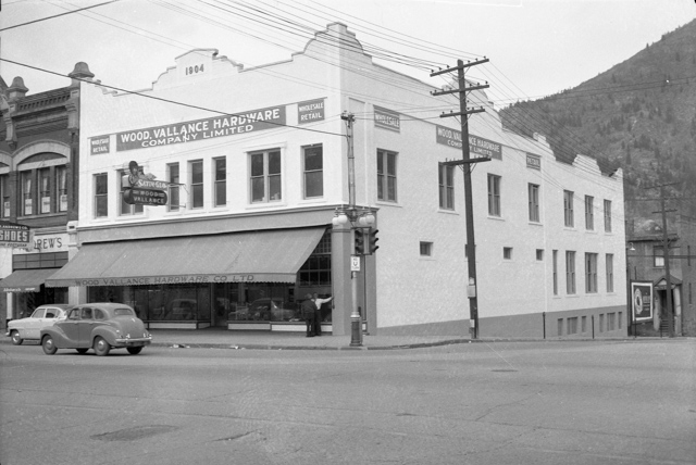 wd vallance storeearly